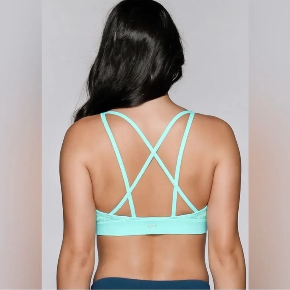 Lorna Jane bay blue embroidered sports bra strappy coastal pilates princess